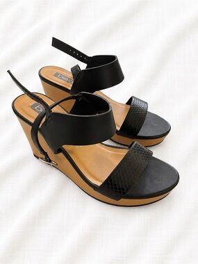 Bebe Black Wedge Sandals with Textured Strap
